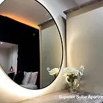 Апартаменты Serenity Брадфорд
