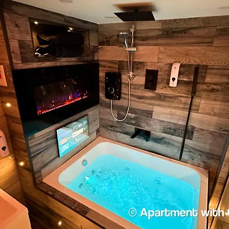 Serenity Bradford (West Yorkshire)