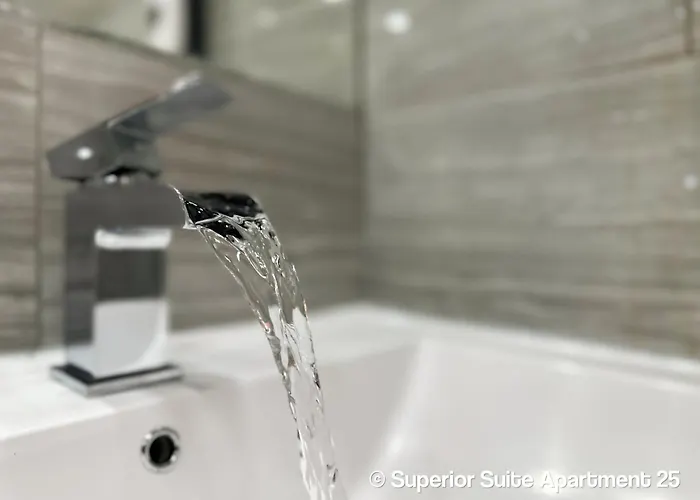 Serenity * Bradford (West Yorkshire)