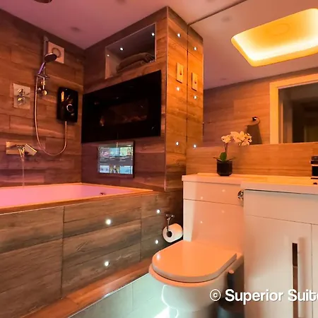 Serenity * Bradford (West Yorkshire)