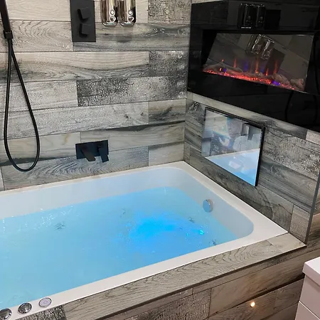 Serenity Bradford (West Yorkshire)